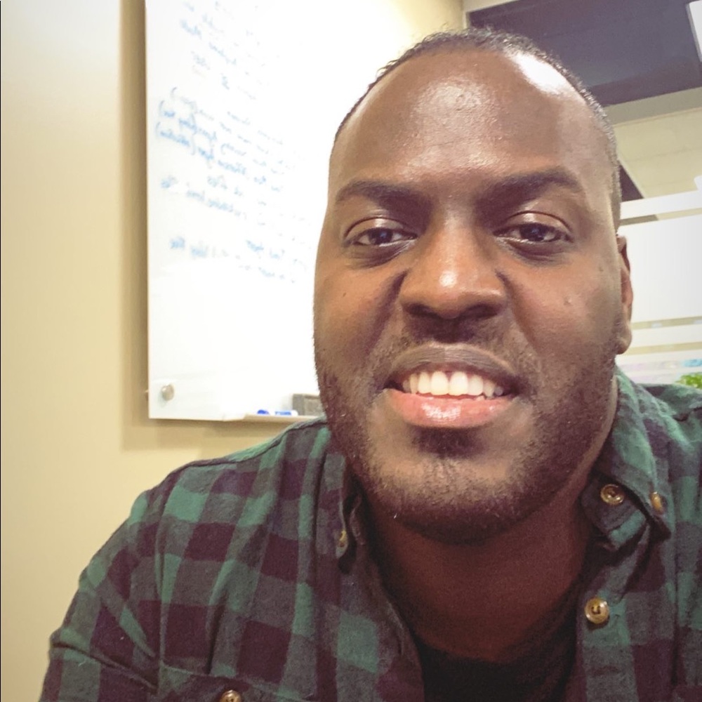 Meet your Posher, Derron